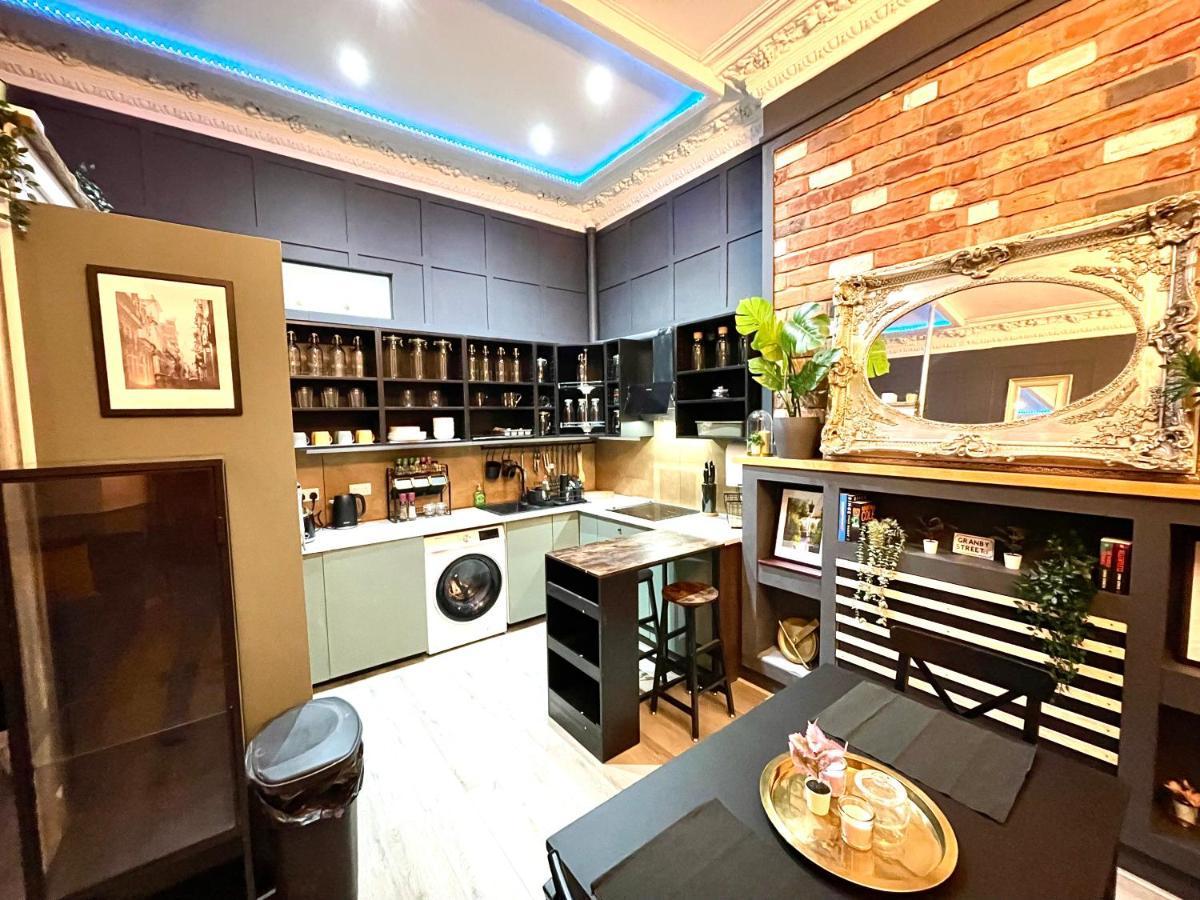 Adeamstays Provides Beautiful Centrally Located 1 And 2 Bed Apartments On Liverpools Boulevard Luaran gambar