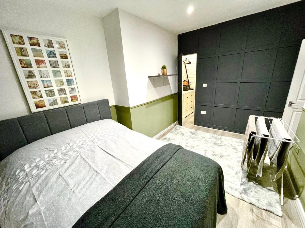 Adeamstays Provides Beautiful Centrally Located 1 And 2 Bed Apartments On Liverpools Boulevard Luaran gambar