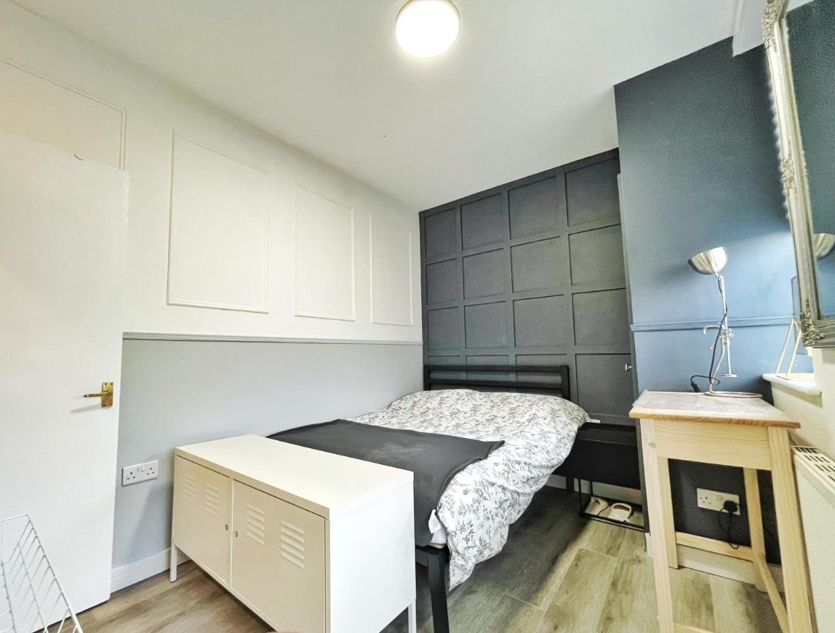 Adeamstays Provides Beautiful Centrally Located 1 And 2 Bed Apartments On Liverpools Boulevard Luaran gambar
